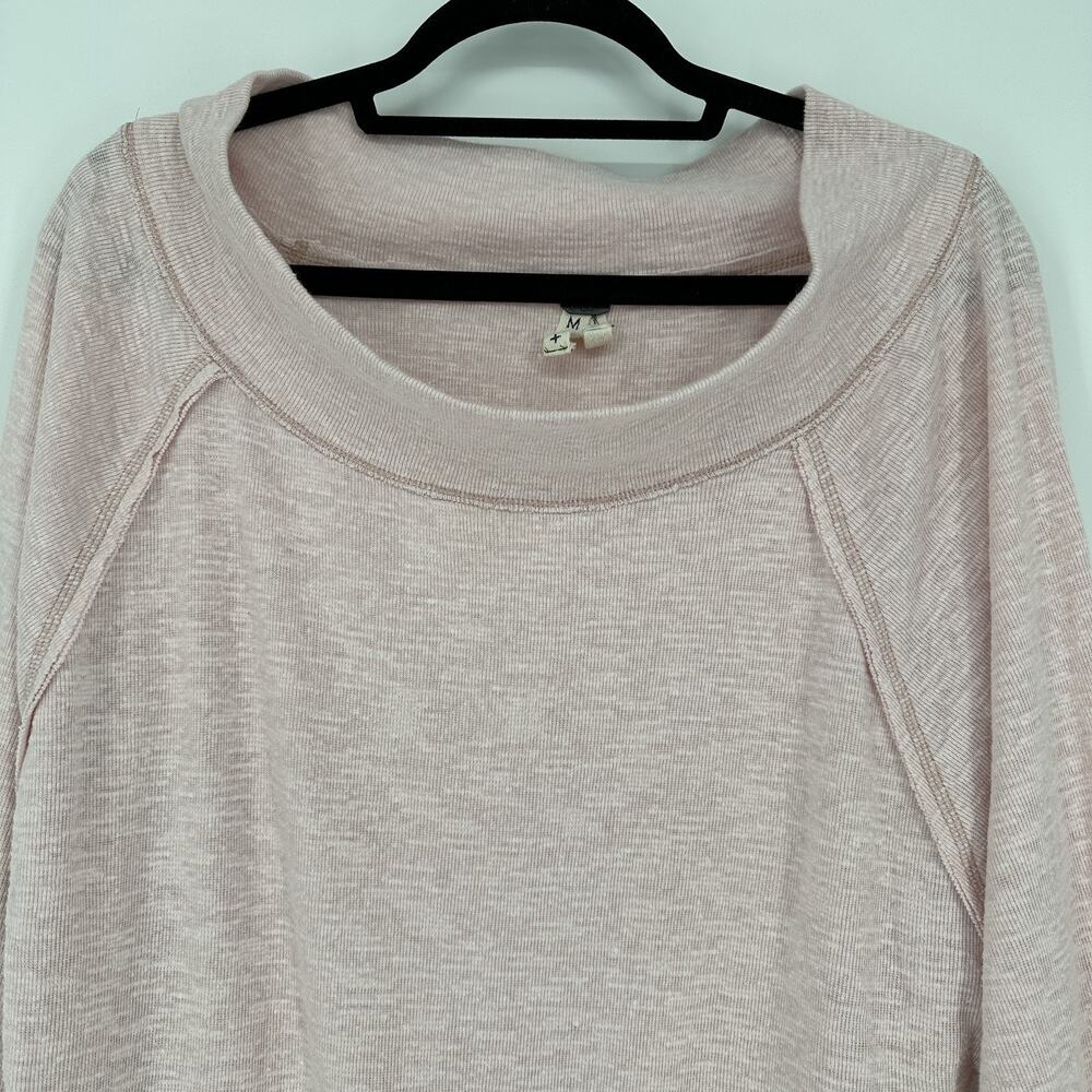 We The Free Pullover Sweater Womens Medium Pink Slouchy Lightweight Lounge Top - Picture 2 of 10